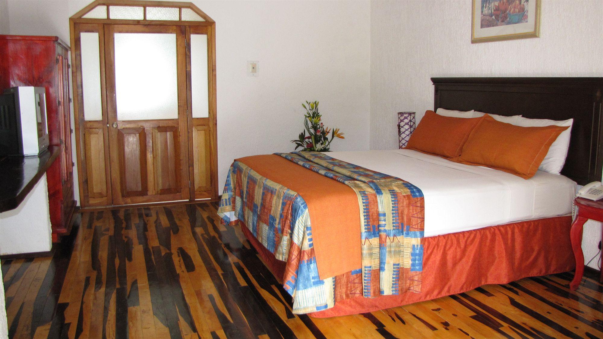 Eco-Hotel El Rey Del Caribe Канкун Экстерьер фото