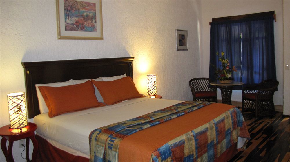 Eco-Hotel El Rey Del Caribe Канкун Экстерьер фото