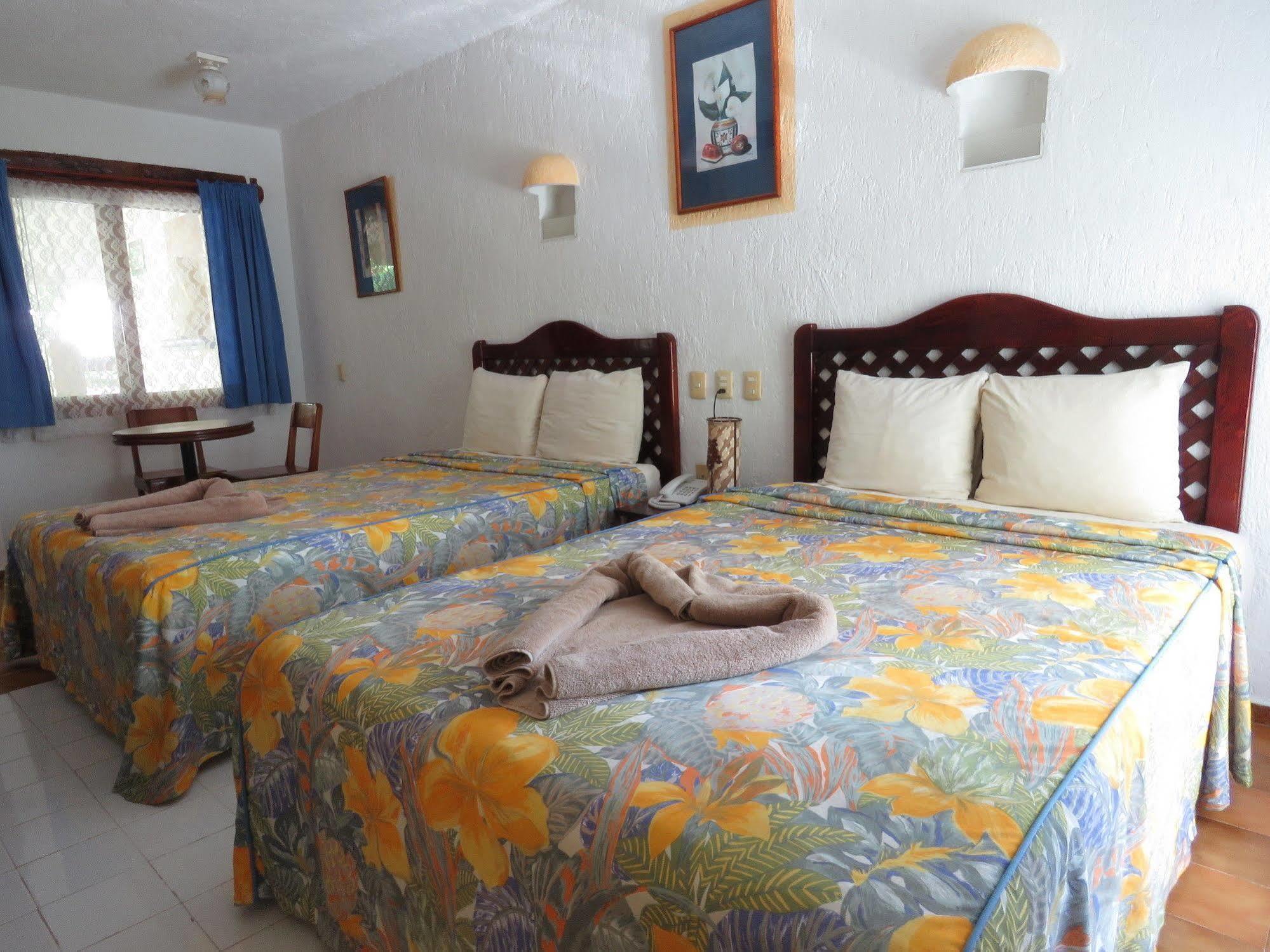 Eco-Hotel El Rey Del Caribe Канкун Экстерьер фото
